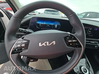 2023 Kia Niro EV Wave - miniatura 10
