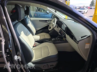 2023 Kia Niro EV Wave - miniatura 8