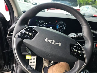 2023 Kia Niro EV Wave - miniatura 10