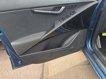 2023 Kia Niro EV Wave - miniatura 9