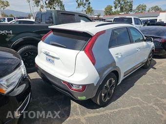 2023 Kia Niro EV Wave - miniatura 4
