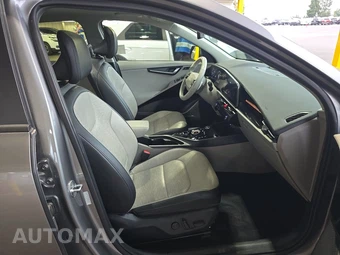 2023 Kia Niro EV Wave - miniatura 8