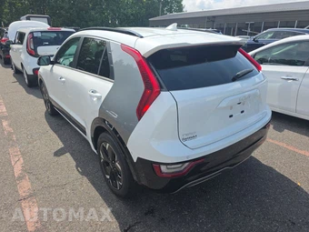 2023 Kia Niro EV Wave - miniatura 6