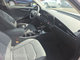 2023 Kia Niro EV Wave - miniatura 8