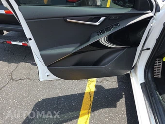 2023 Kia Niro EV Wave - miniatura 9