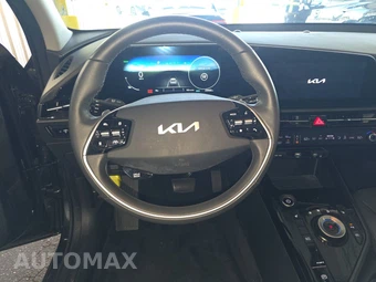 2023 Kia Niro EV Wind – miniatura 10