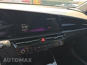 2023 Kia Niro EV Wind – miniatura 11