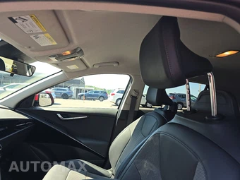 2023 Kia Niro EV Wind – miniatura 21