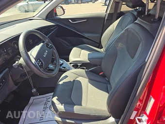 2023 Kia Niro EV Wind – miniatura 7