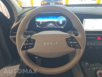 2023 Kia Niro EV Wind – miniatura 10