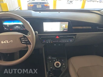 2023 Kia Niro EV Wind – miniatura 11