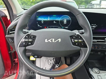 2023 Kia Niro EV Wind - miniatura 10
