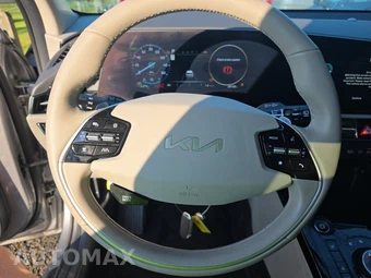 2023 Kia Niro EV Wind - miniatura 10