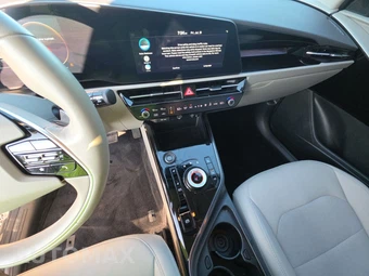 2023 Kia Niro EV Wind - miniatura 11