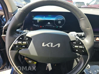 2023 Kia Niro EV Wind - miniatura 10