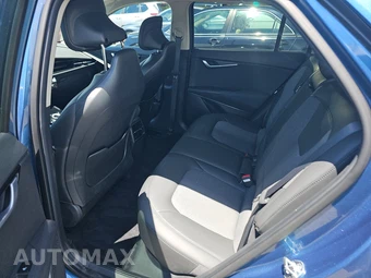 2023 Kia Niro EV Wind - miniatura 13