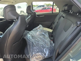 2023 Kia Niro EV Wind - miniatura 13