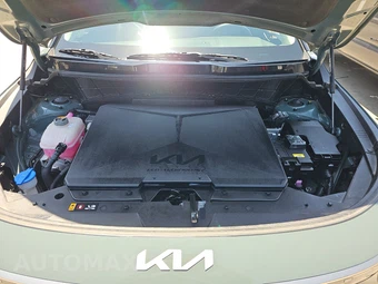2023 Kia Niro EV Wind - miniatura 15