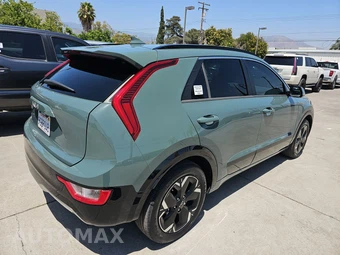 2023 Kia Niro EV Wind - miniatura 4