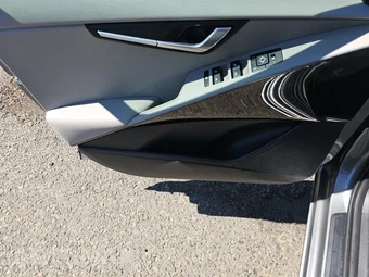 2023 Kia Niro EV Wind – miniatura 9