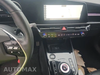 2023 Kia Niro EV Wind – miniatura 11