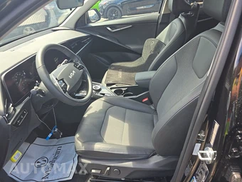 2023 Kia Niro EV Wind - miniatura 7