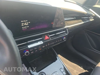 2023 Kia Niro EV Wind - miniatura 11