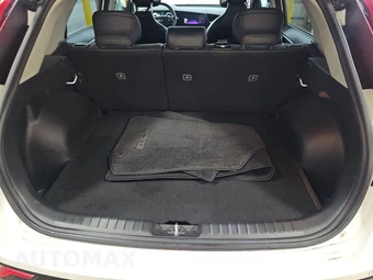 2023 Kia Niro EV Wind - miniatura 16