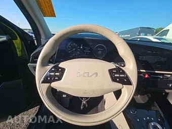 2023 Kia Niro EV Wind – miniatura 10