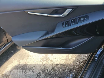 2023 Kia Niro EV Wind - miniatura 9