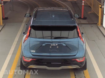 2023 Kia Niro EV Wind – miniatura 5