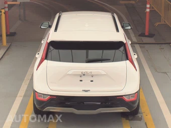 2023 Kia Niro EV Wind – miniatura 5
