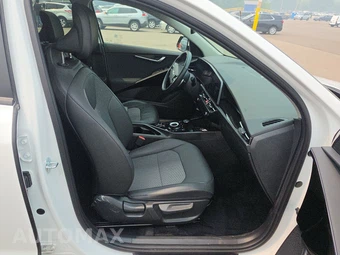 2023 Kia Niro EV Wind – miniatura 8