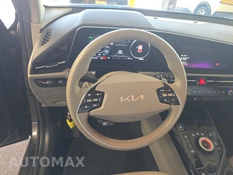 2023 Kia Niro EV Wind – miniatura 10