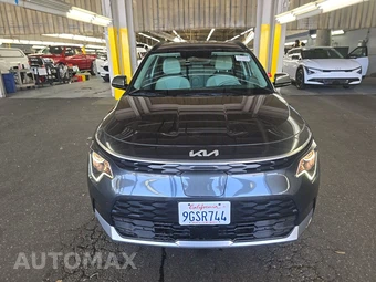 2023 Kia Niro EV Wind – miniatura 2