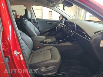 2023 Kia Niro EV Wind – miniatura 8