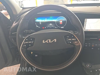 2023 Kia Niro EV Wind - miniatura 10