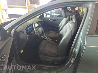 2023 Kia Niro EV Wind - miniatura 7