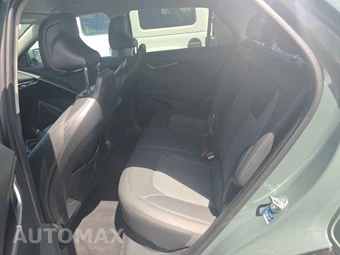 2023 Kia Niro EV Wind – miniatura 13