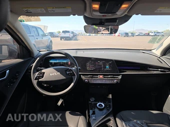 2023 Kia Niro EV Wind – miniatura 11