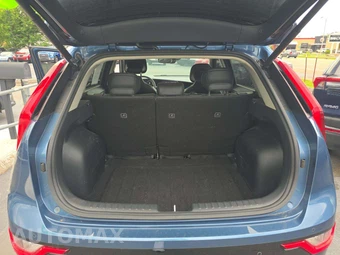 2023 Kia Niro EV Wind - miniatura 11