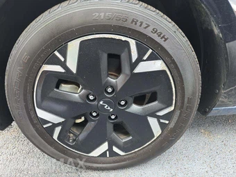 2023 Kia Niro EV Wind - miniatura 22