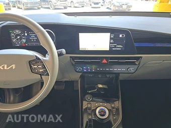 2023 Kia Niro EV Wind – miniatura 11