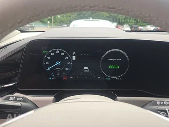 2023 Kia Niro EV Wind - miniatura 12