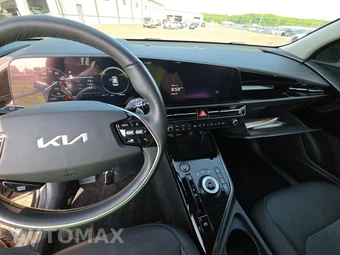 2023 Kia Niro EV Wind - miniatura 11