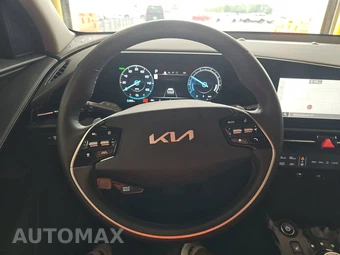2023 Kia Niro EV Wind – miniatura 10