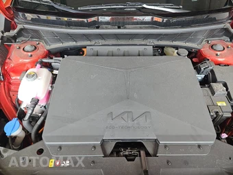 2023 Kia Niro EV Wind – miniatura 15