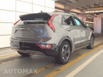 2023 Kia Niro EV Wind – miniatura 4