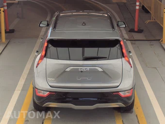 2023 Kia Niro EV Wind – miniatura 5