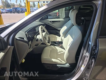 2023 Kia Niro EV Wind – miniatura 7